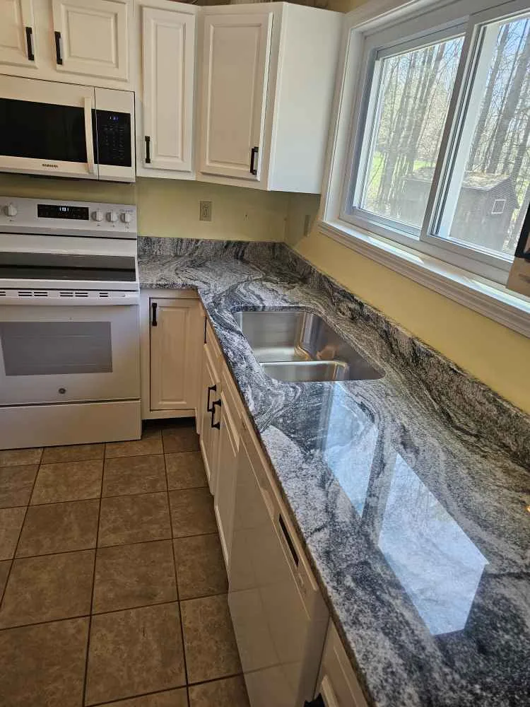 Silver Cloud granite kitchen, Bow NH