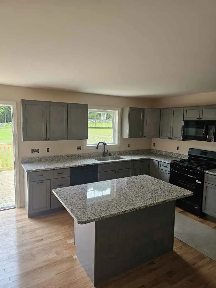 Valle Nevado granite kitchen, Wolfeboro NH