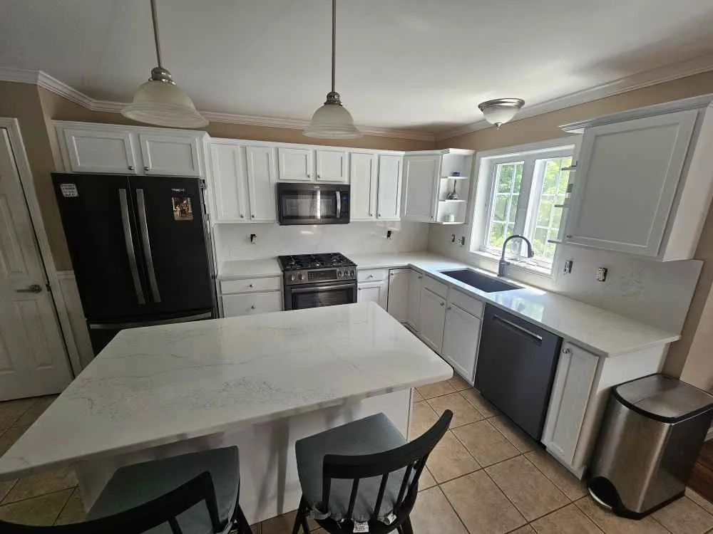 Venato Silver quartz island, Dover NH